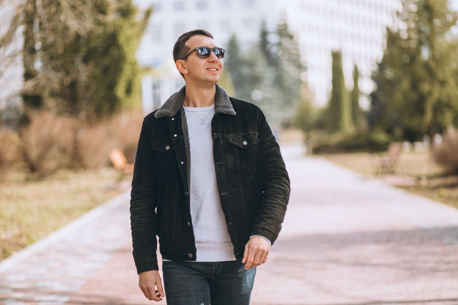 Men's Bomber Jacket in Spring